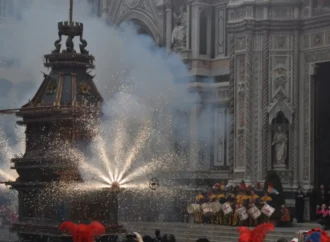 Pasqua con lo Scoppio del Carro